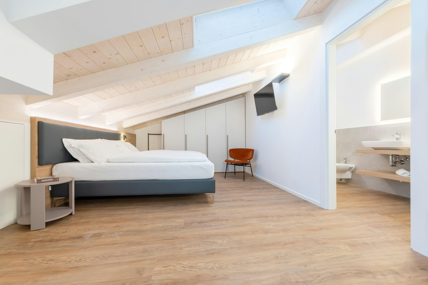 20 mq di Camera con Bagno Privato