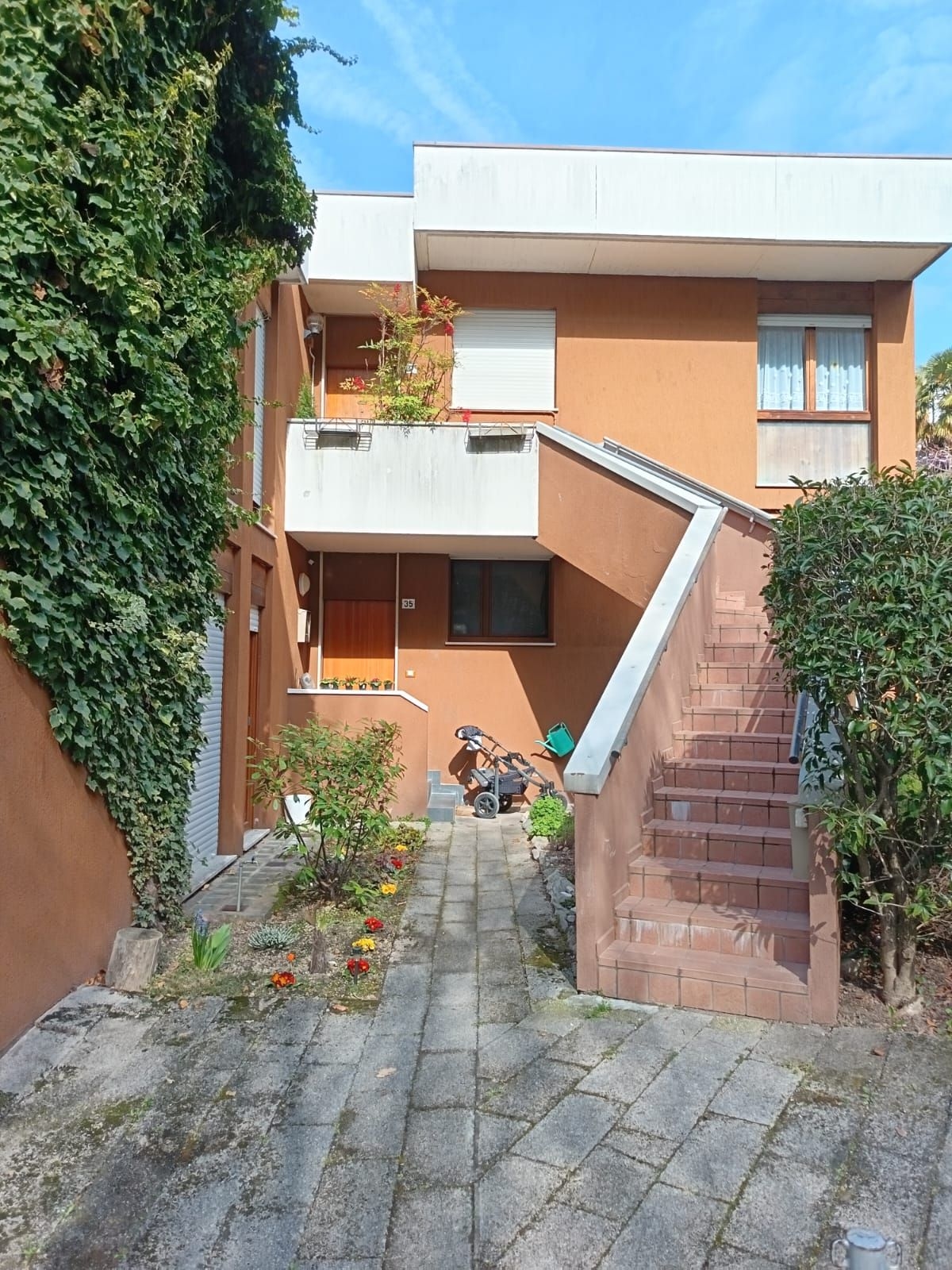 Appartamento Arredato con Tre Camere a Villazzano per Studenti Universitari